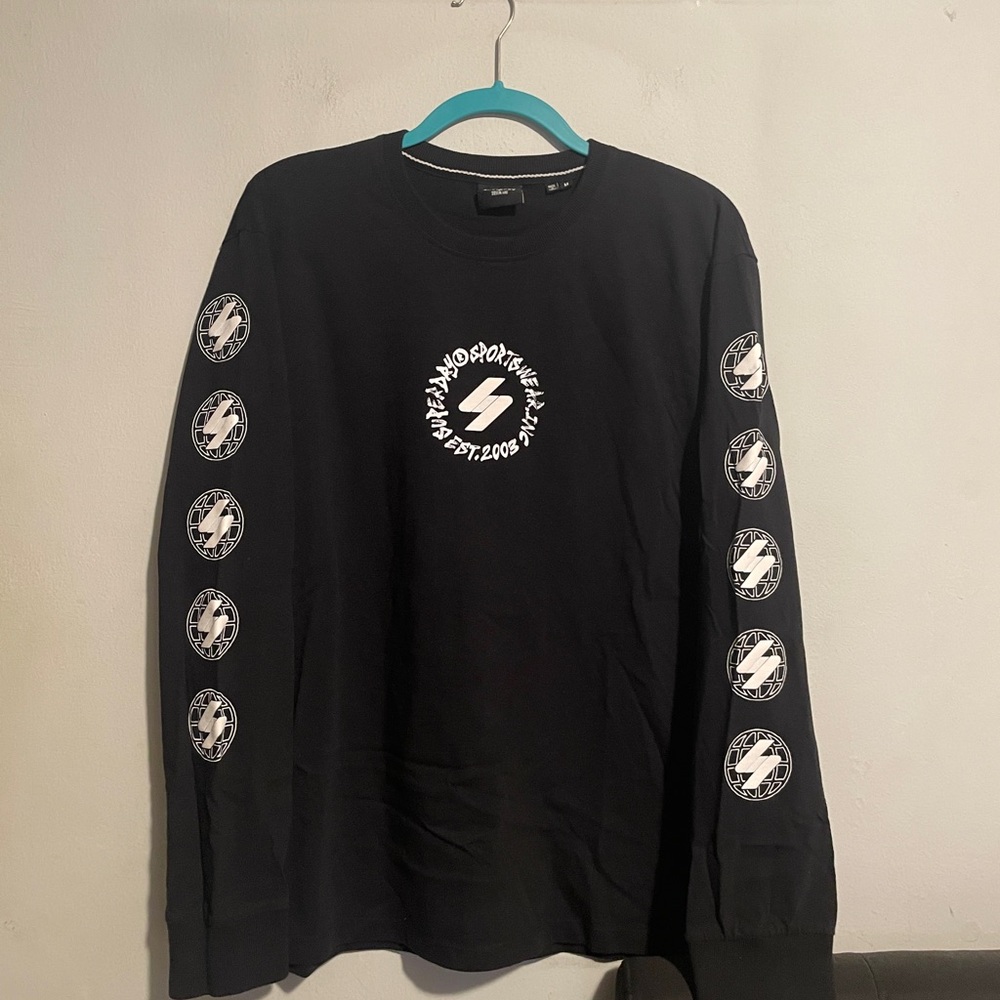 Superdry Black Long Sleeve Graphic Tee and Sweatpants Set